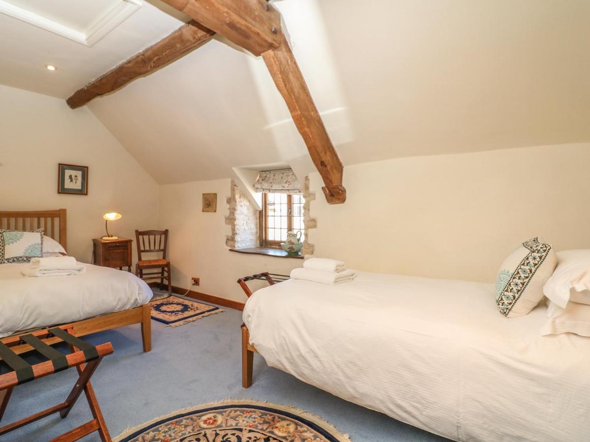Bull Cottage Burford Exterior foto